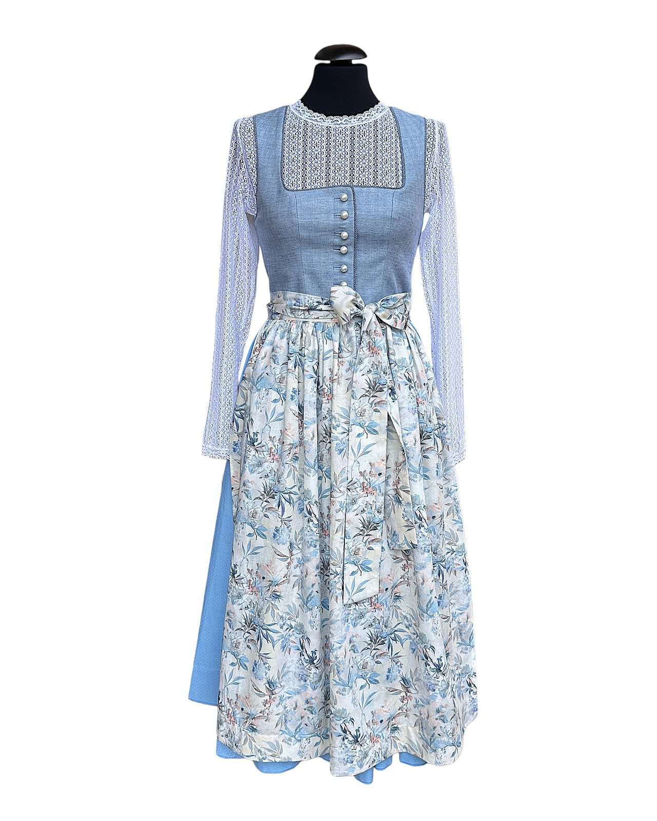 Märchenhaftes Dirndl in hellblau
