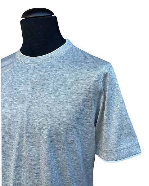 Hellgraues T-Shirt aus Seide-Baumwolle mit Kontrastdetails