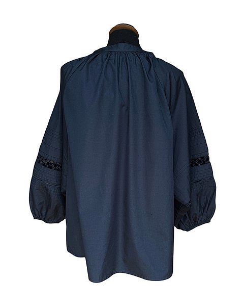 Splendida blusa stile tunica blu scuro 