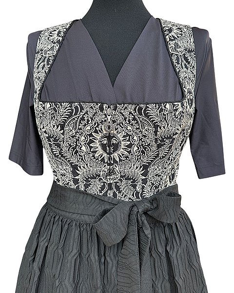 Dirndl straordinario in nero e crema 