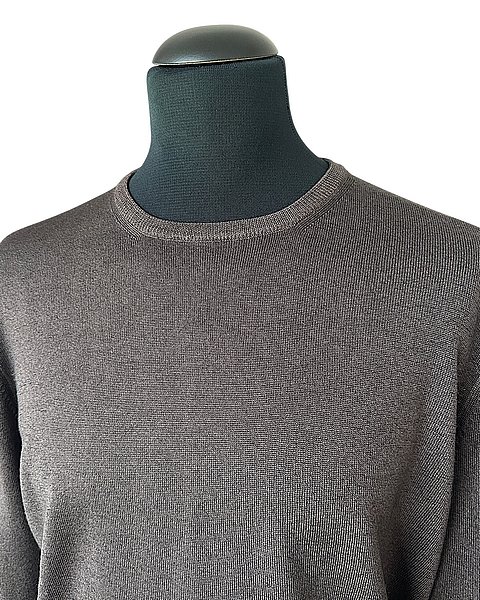 Classic sweater in melange brown 