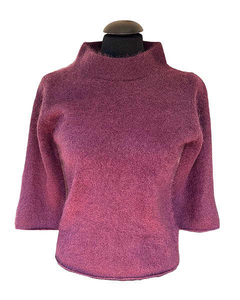 Soffice pullover in lana e cashmere color melanzana
