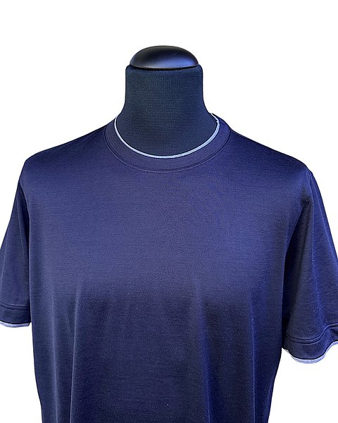 Dunkelblaues T-Shirt aus Seide-Baumwolle mit Kontrastdetails