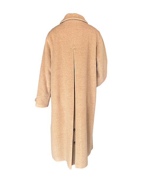 Raffinato cappotto chiaro in lana, cammello e alpaca 