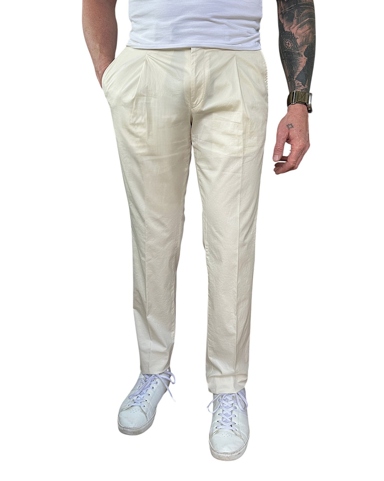 Belli pantaloni chino color crema