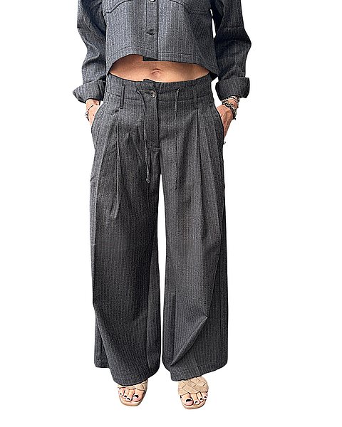 Pantaloni gessati casual color cioccolato