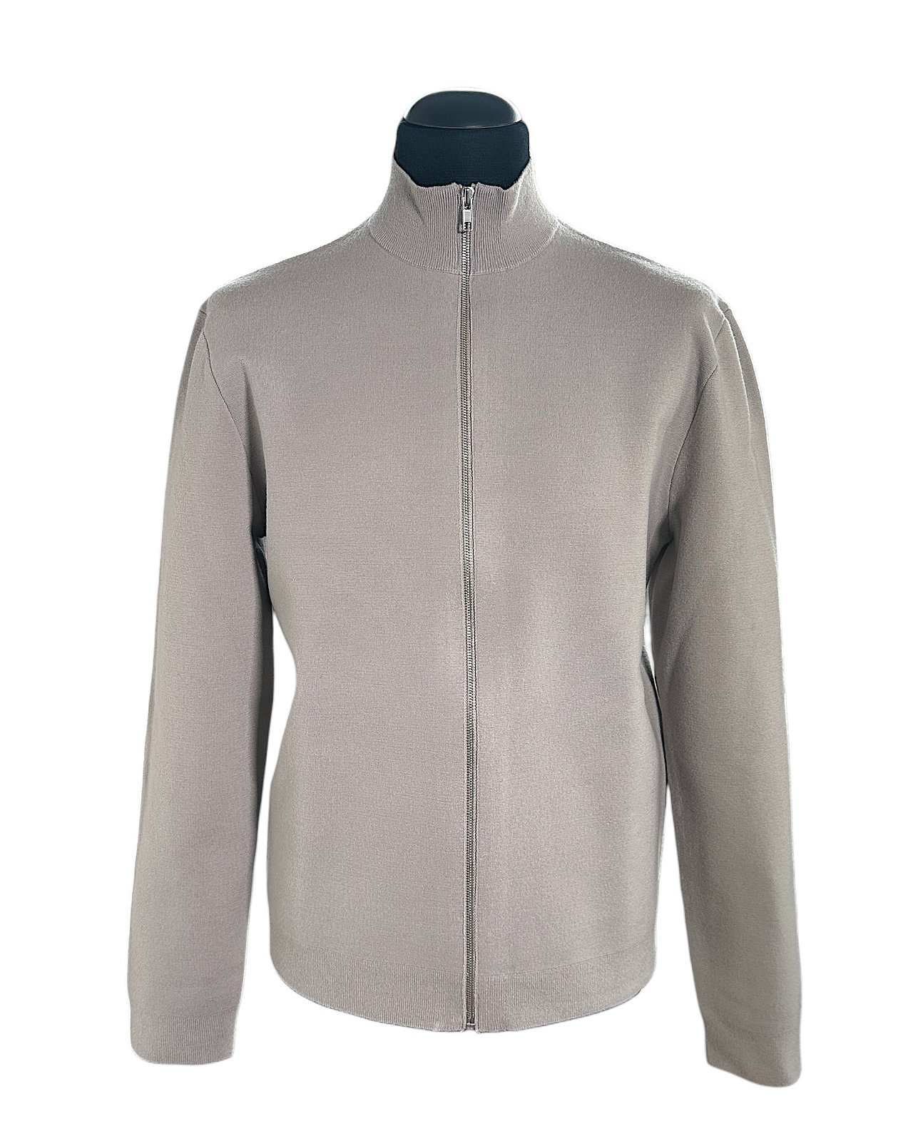 Zeitlose Strickjacke mit hohem Stehkragen, grau 